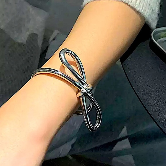Bow Tie Knot Sterling Silver Bangle Cuff Bracelet - Picture 3 of 6
